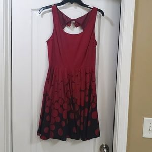 Lauren Conrad maroon dress size 8
